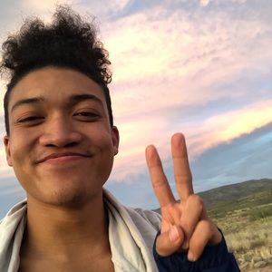 Meet your Posher, Dorian